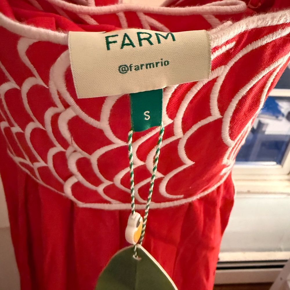 Red Fish Maxi Dress – Size Small – NEW – FARM Rio - Picture 5 of 5